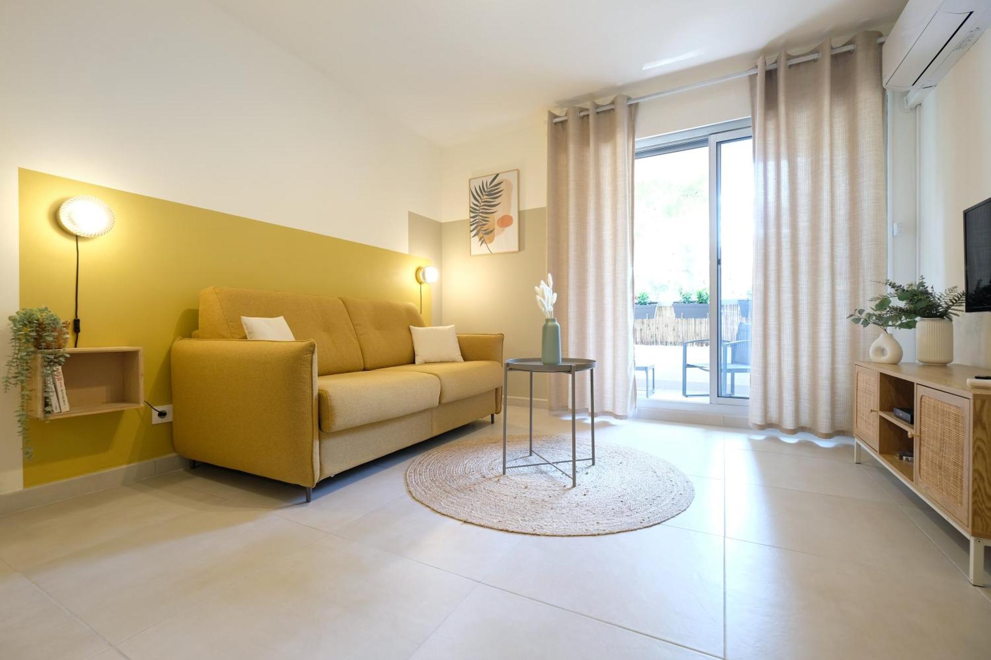 Studio Renove, 5Mn Plage, Terrasse, Clim, Velos Saint-Mandrier-sur-Mer Exterior photo